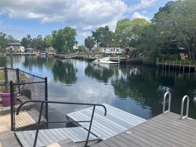 Floating Dock