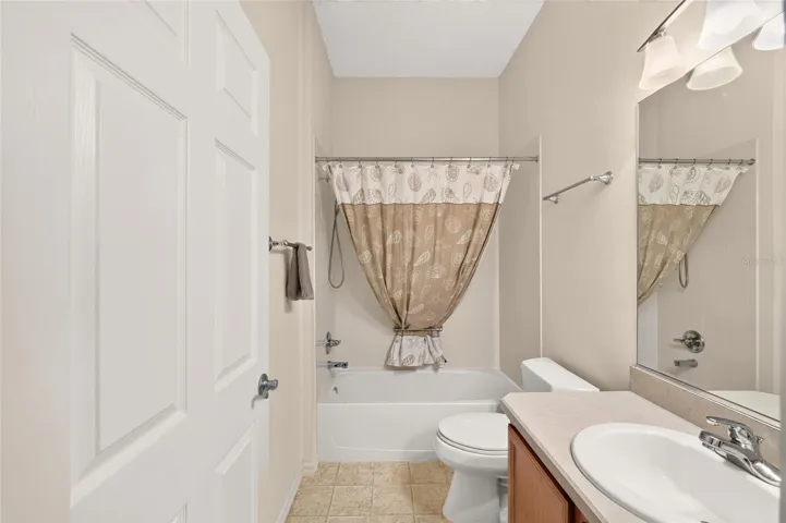 2nd Bathroom