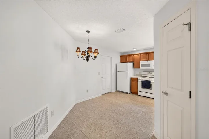 Kitchen entrance