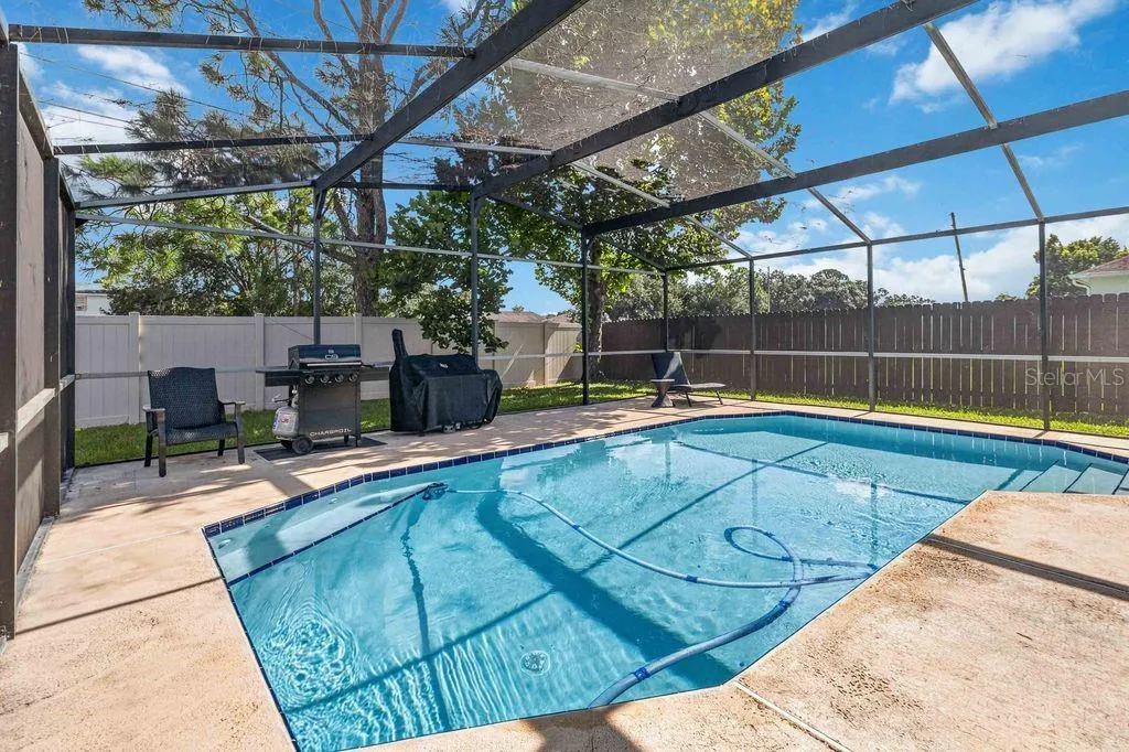 pool