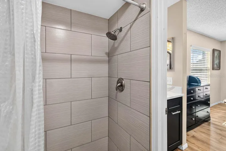 primary shower
