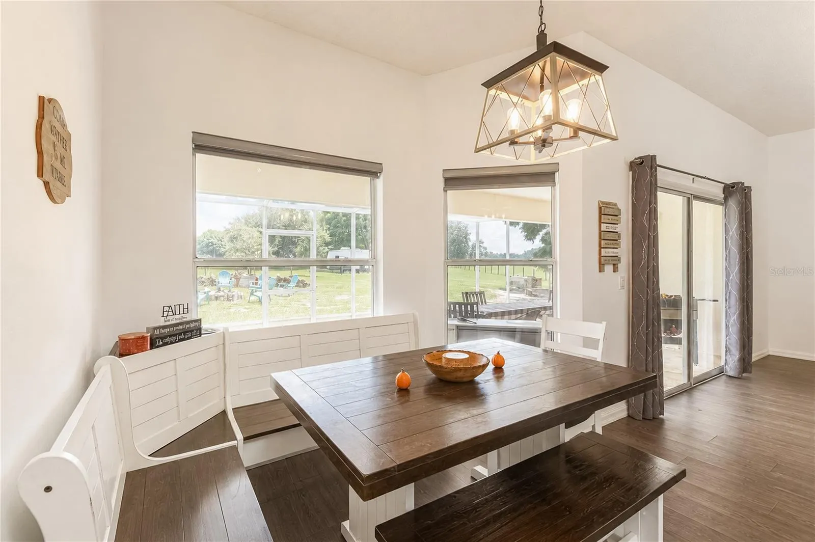 Eat in Kitchen