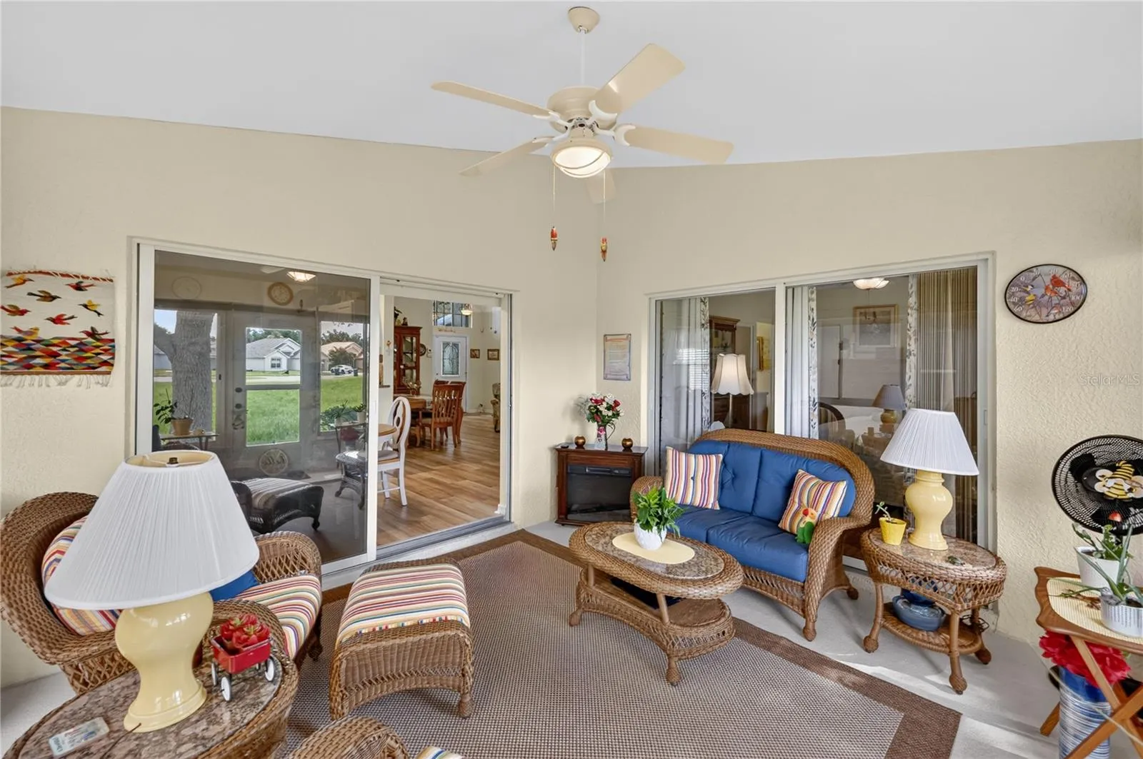 Covered Lanai/Den