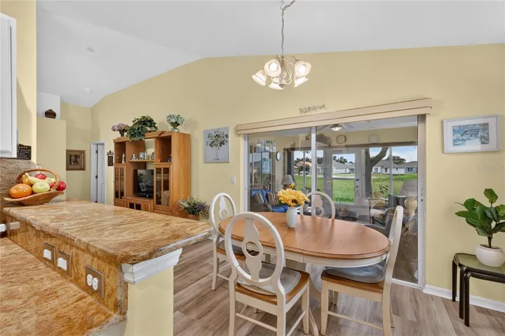 Kitchen with Eat In Area