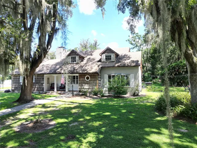THIS COULD BE YOUR CAPE COD HOME HERE IN DADE CITY