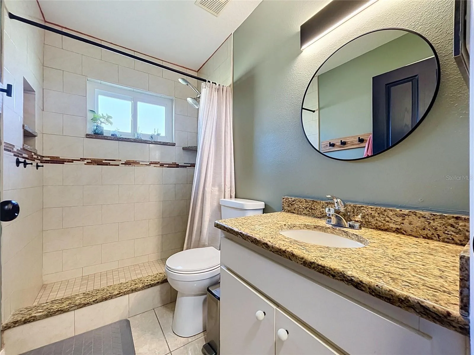 Bathroom #2