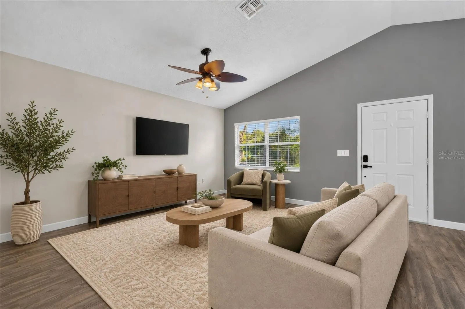living room Virtually staged