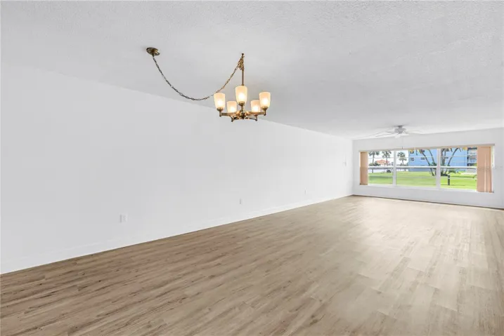 Dining Room / Living Room