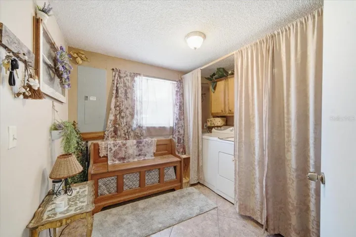 Indoor Laundry room