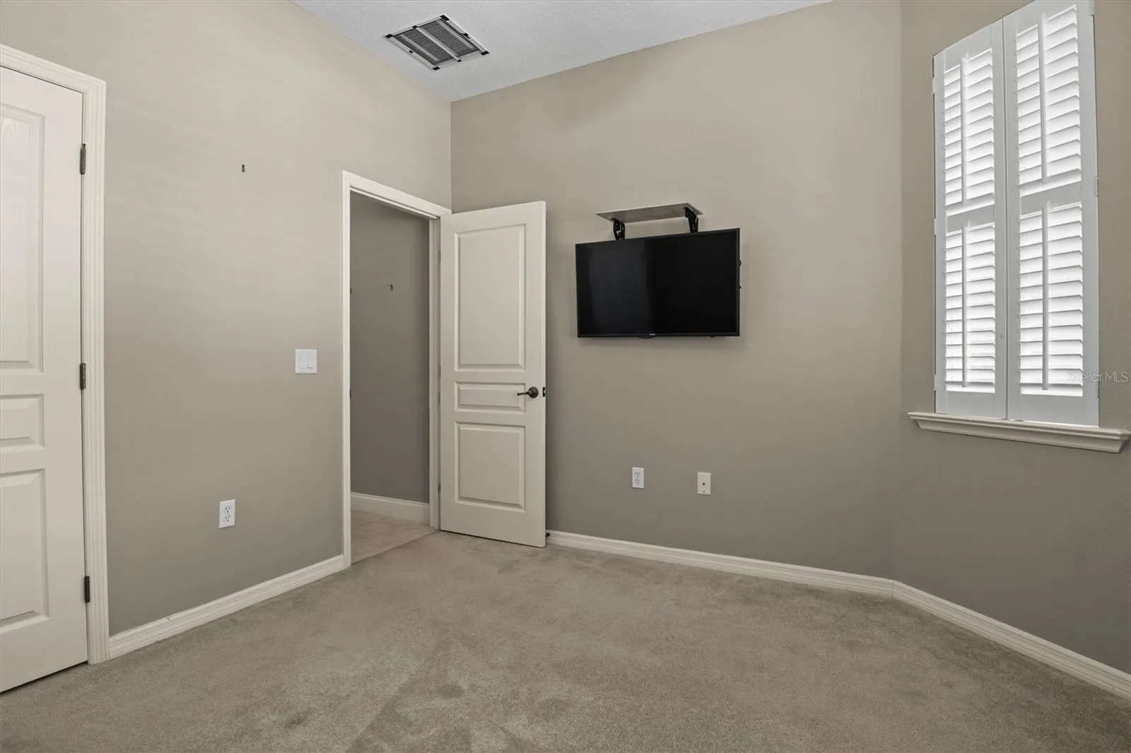 8281 Lake James Dr, Lakeland, Florida 33810 — photo 28