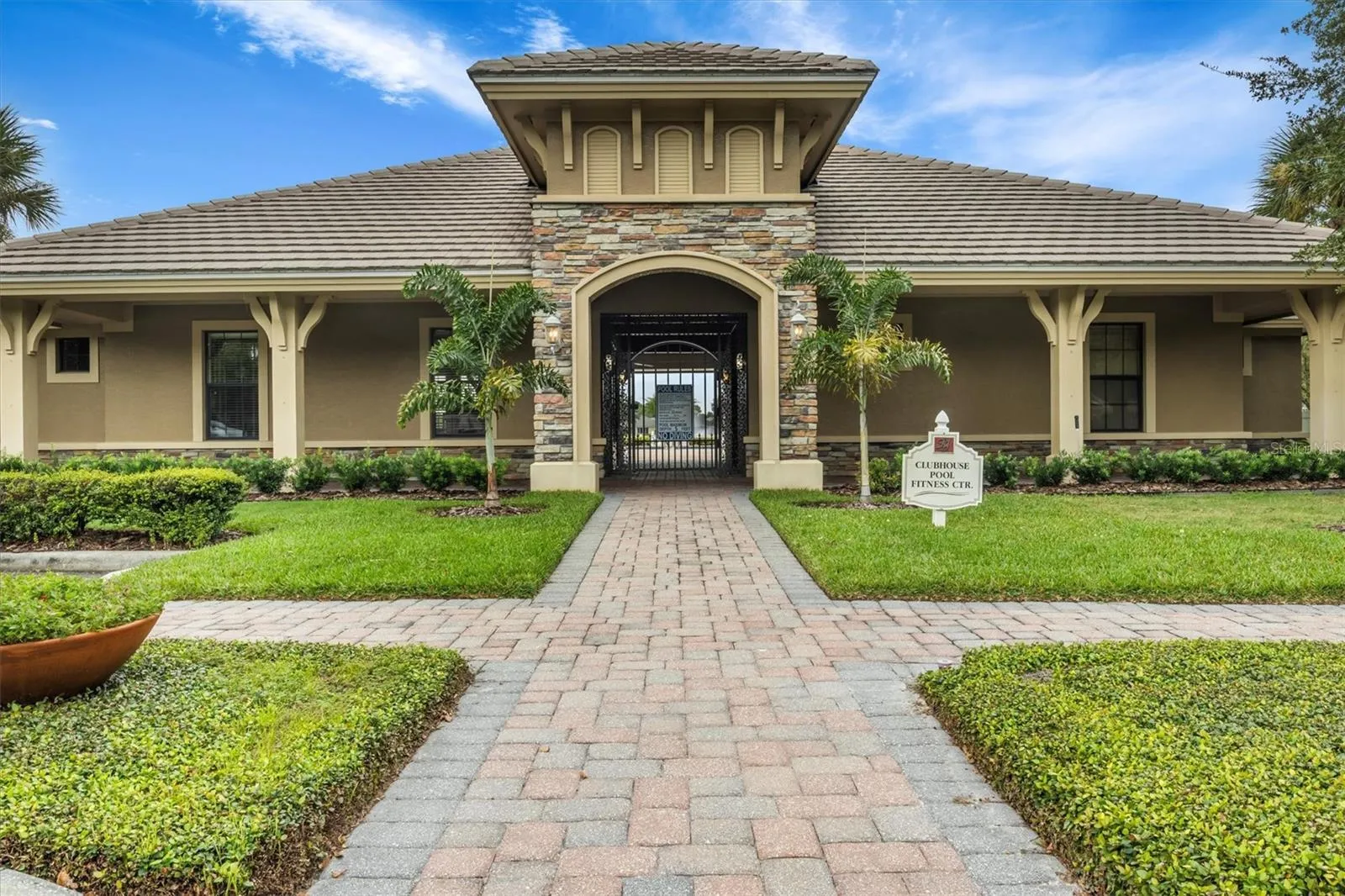 8281 Lake James Dr, Lakeland, Florida 33810 — photo 45