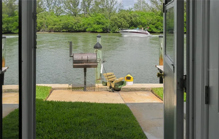 Step outside and enjoy direct access to the Intracoastal Waterway