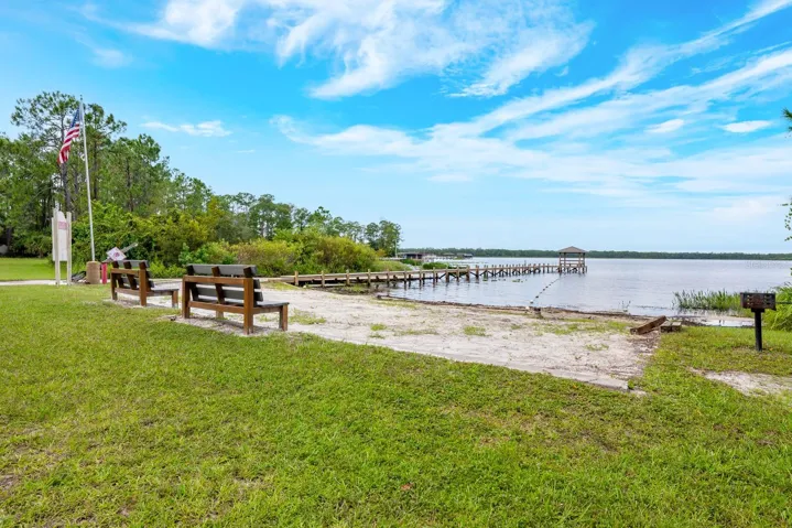 The Community boat ramp, part of the HOA memebership.