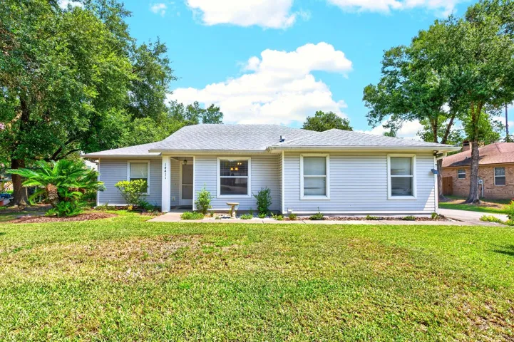 WELCOME HOME to the peaceful Isle of Pines!