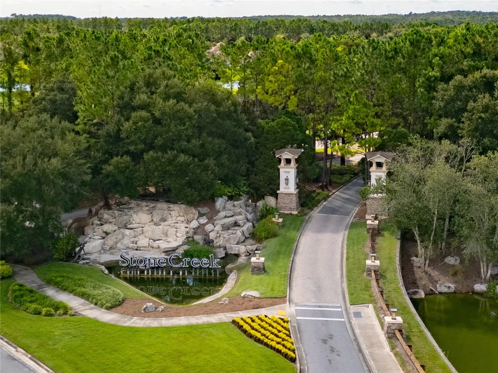 Stone Creek entrance roadway