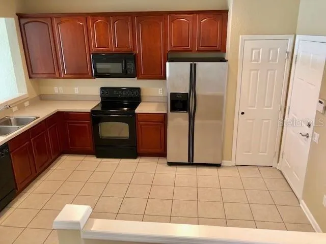 1170