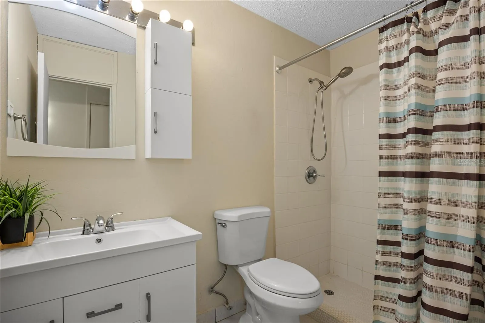Bathroom Bathroom