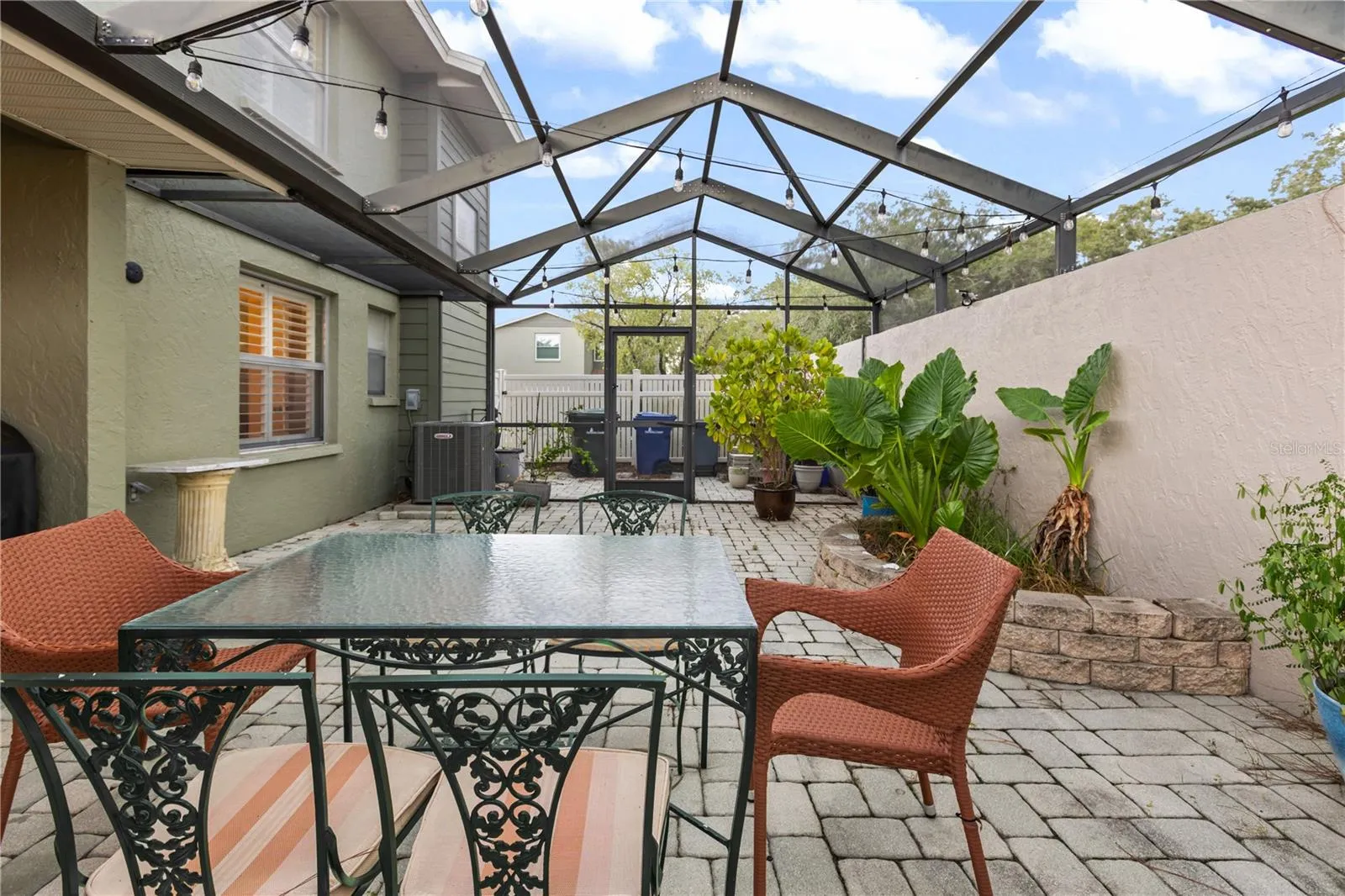 Large screened patio