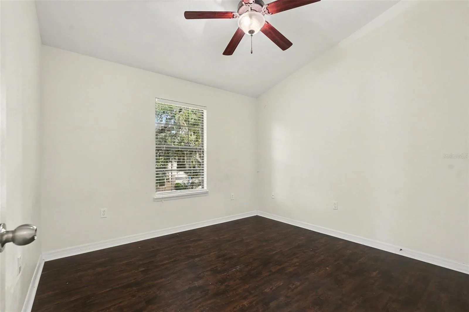 5520 Kinglethill Dr, Lithia FL 33547 - Bedroom 3