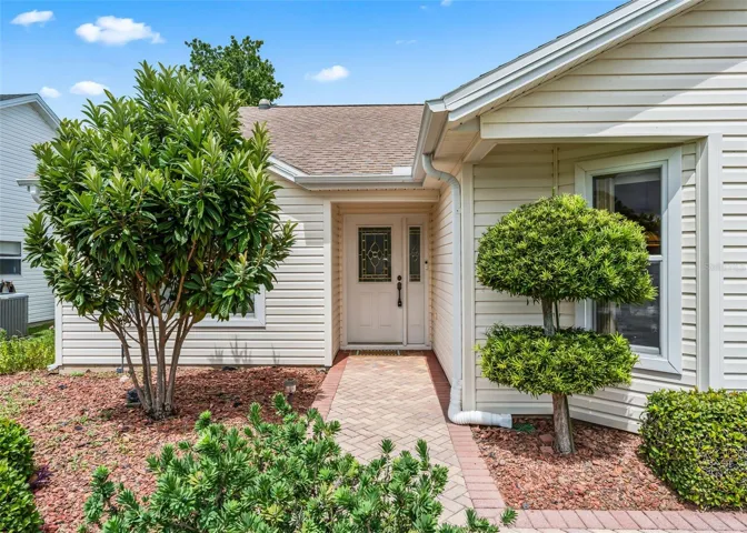 Exterior front Entry