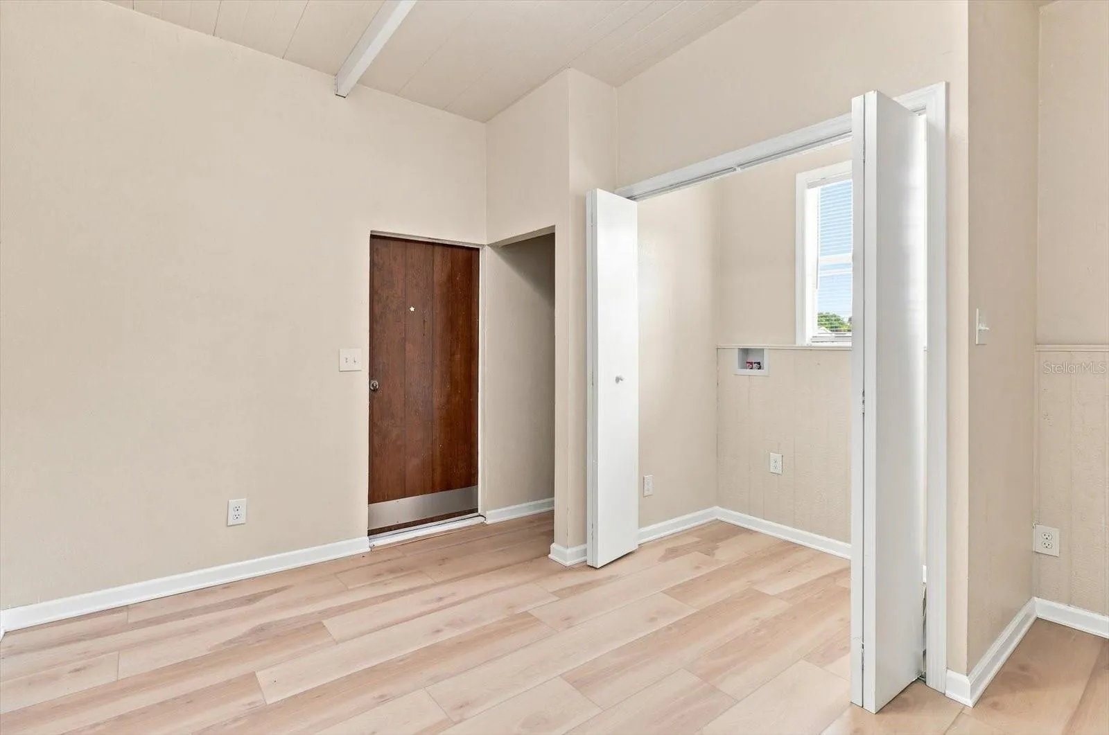 Bedroom 2 w/ Laundry Closet