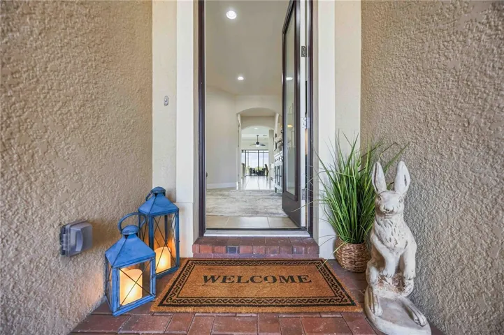 Welcome to 23781 Waverly Circle