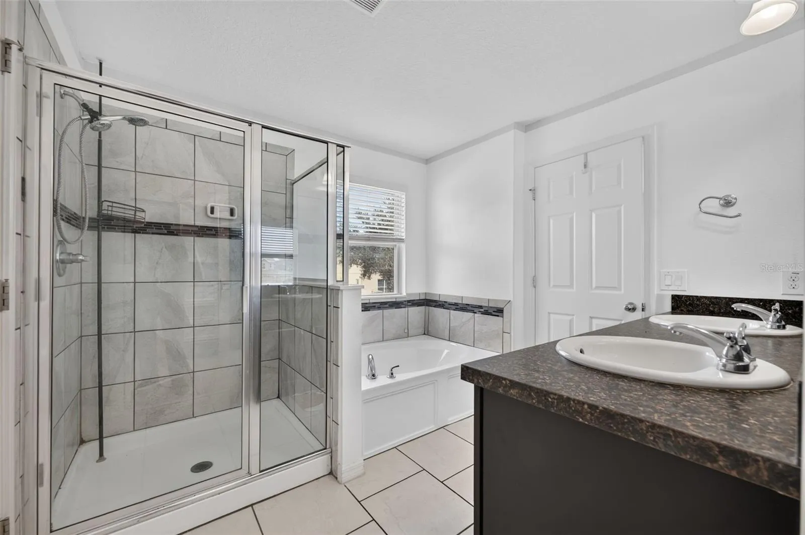Primary En Suite