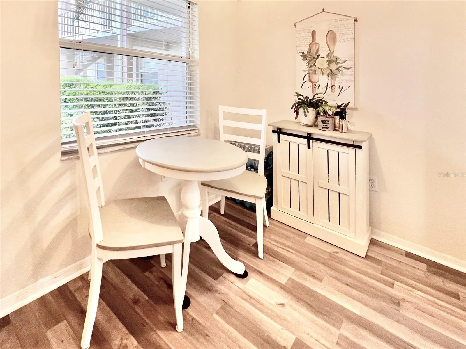 Eating space in the kitchen is a great place for coffee.