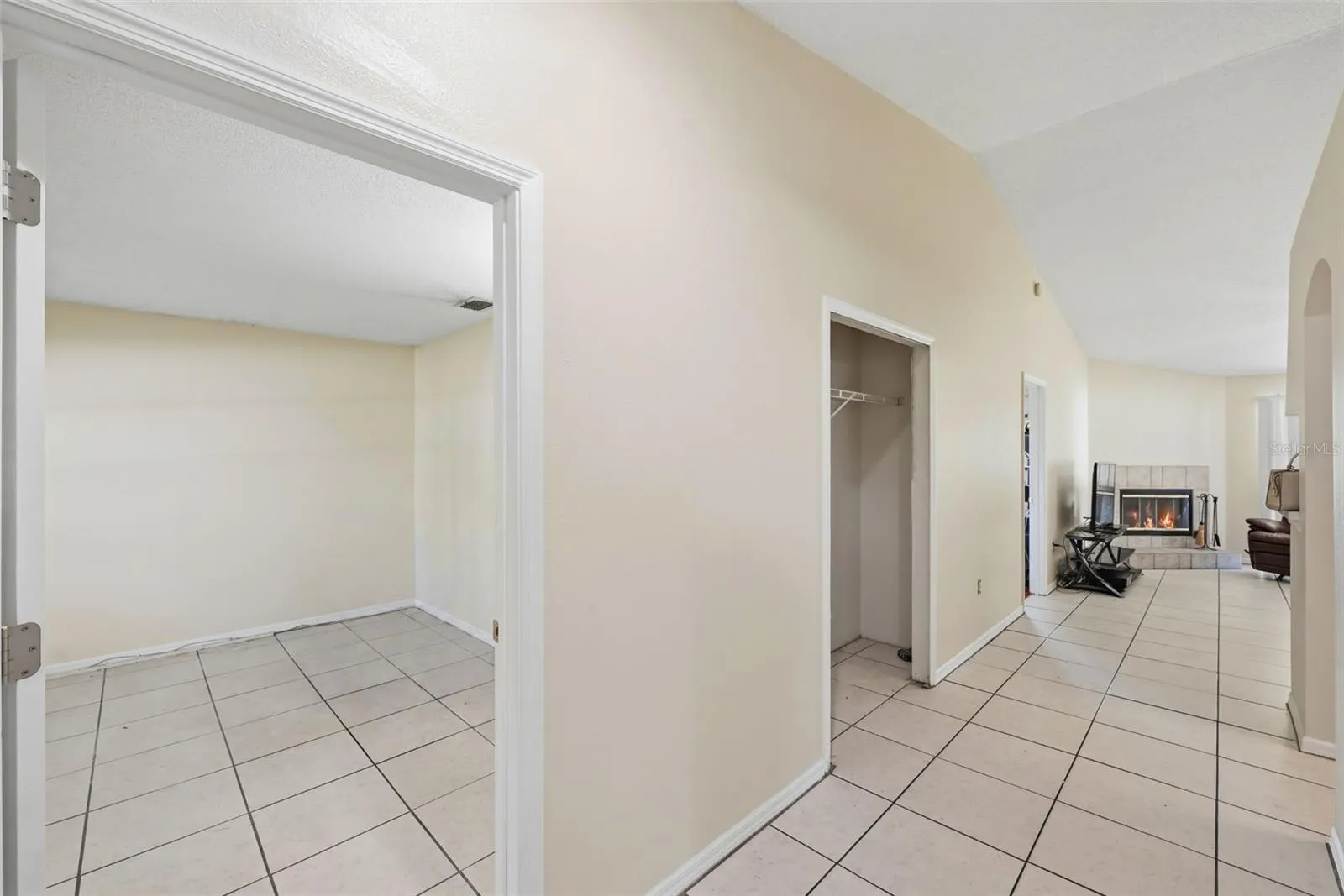 1593 Watson Oaks Ct, Lakeland, Florida 33809 — photo 4