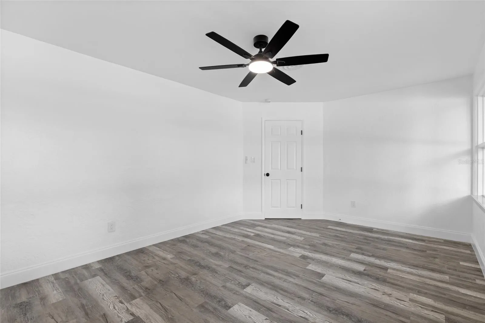 guest bedroom 1