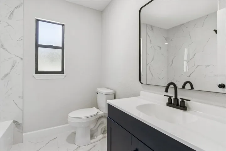 Main bathroom