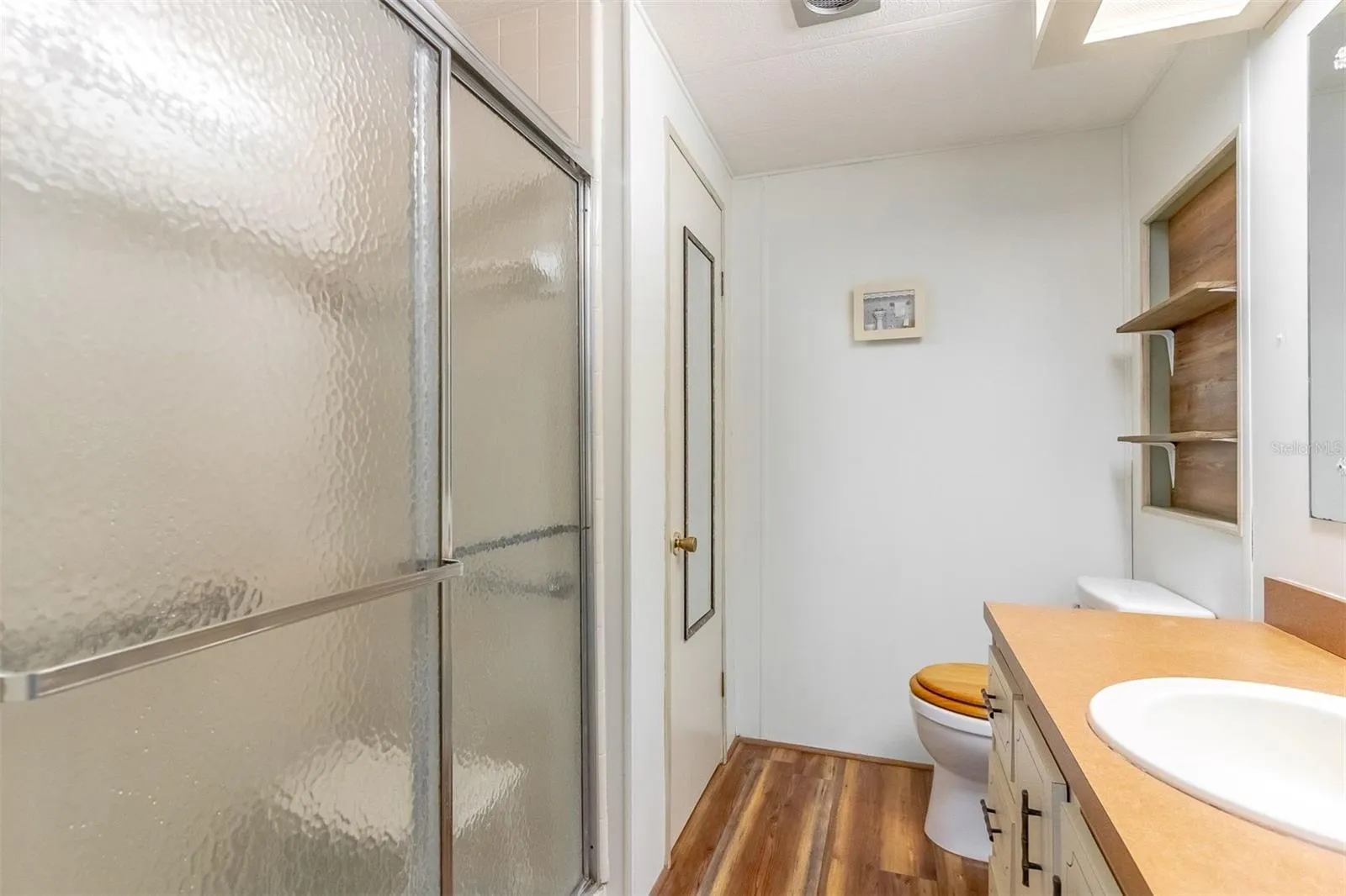 Walk in shower