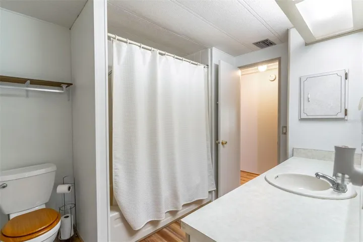 Guest bath