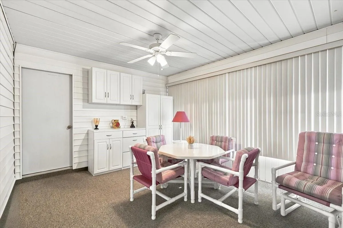 Florida room