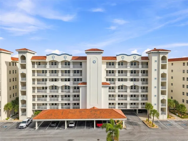 Building 3 Las Brisas