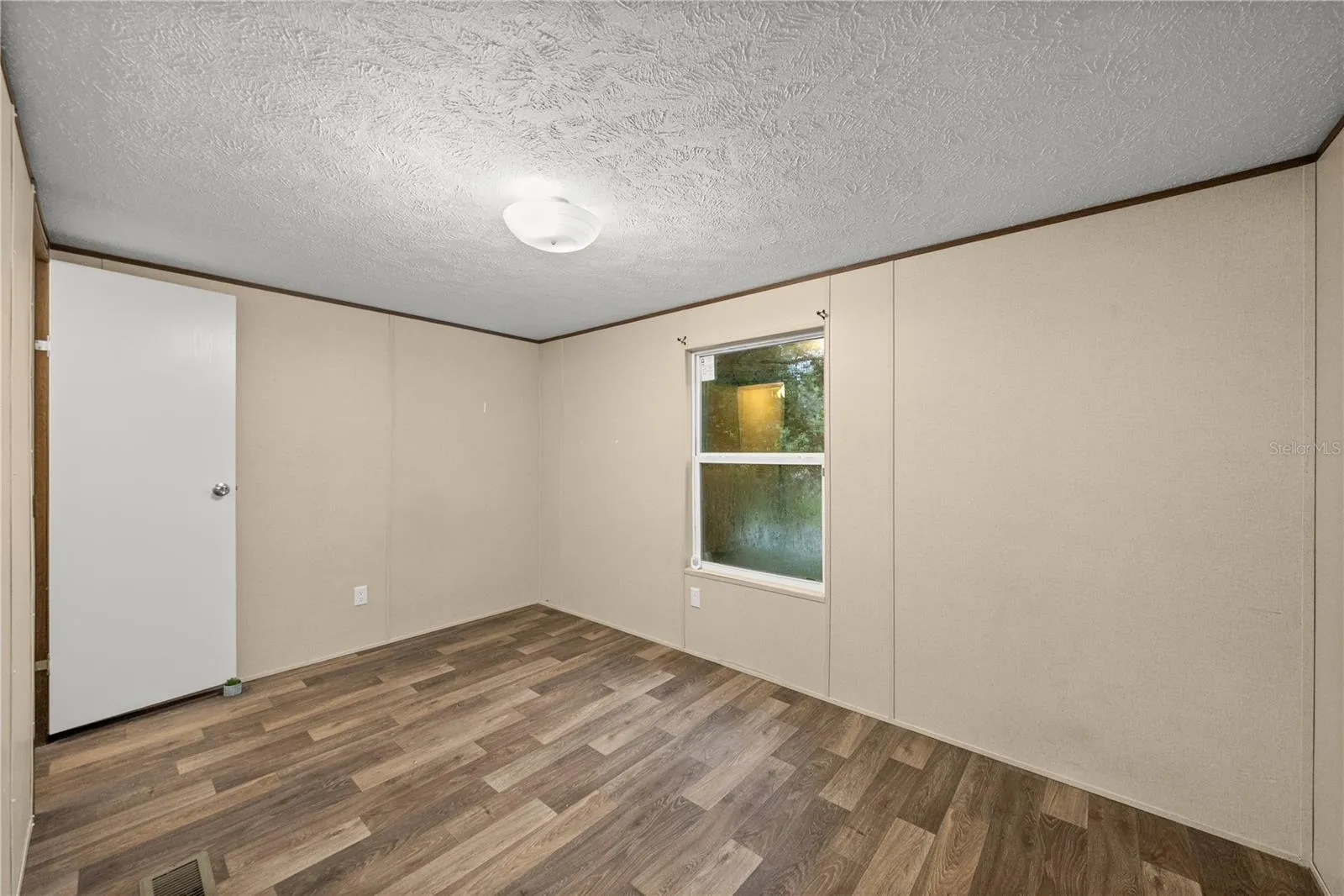 Guest Bedroom 1