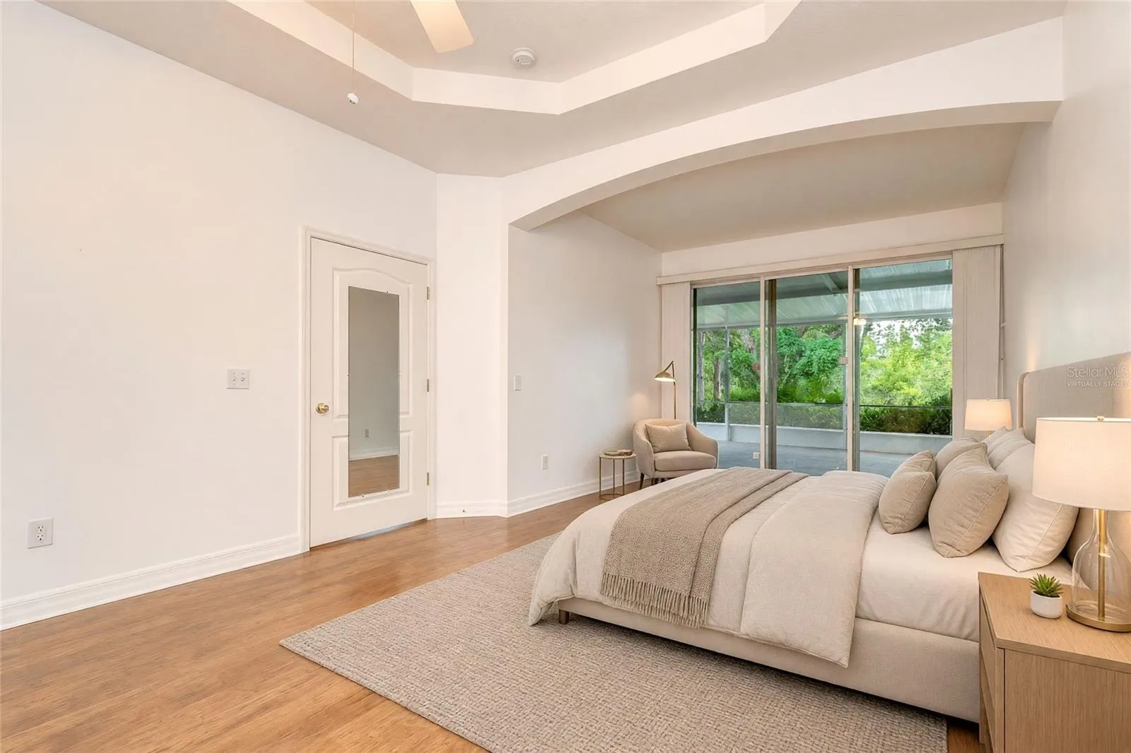 Virtually staged w/ furniture