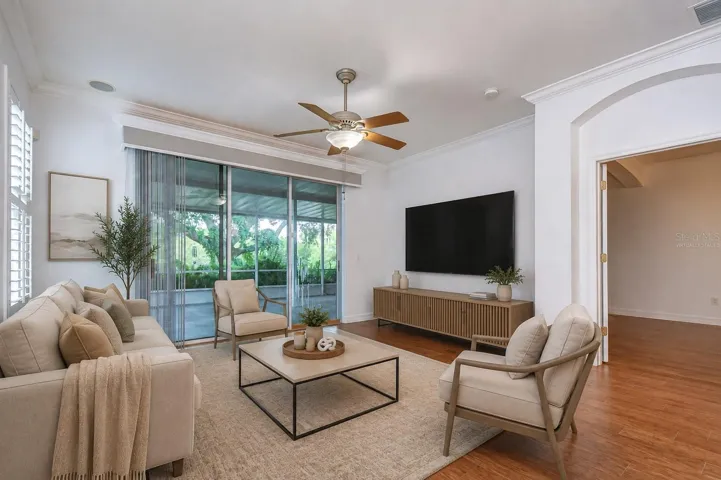 Virtually staged w/ furniture