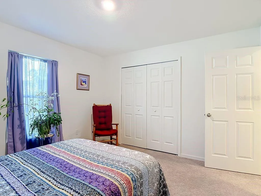 Bedroom 4:recessed lighting, large window  for plenty of natural light