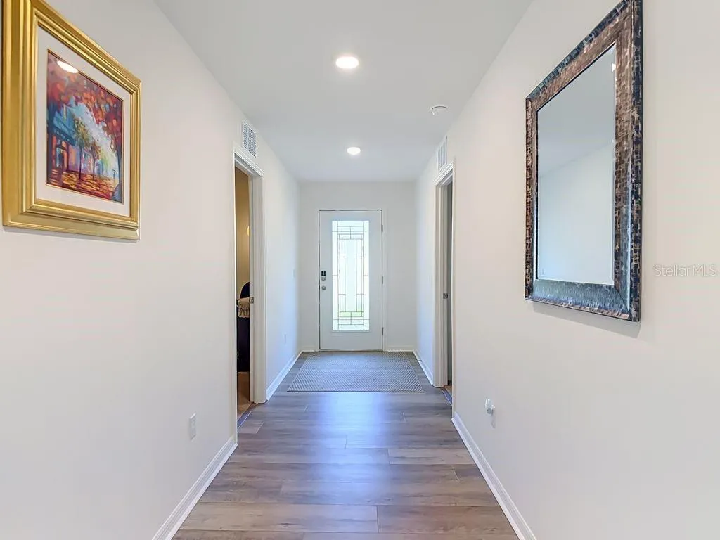 Long spacious entrance hall