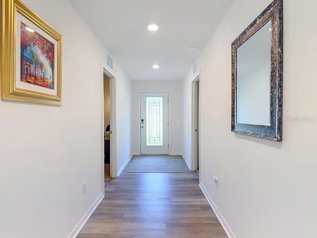 Long spacious entrance hall