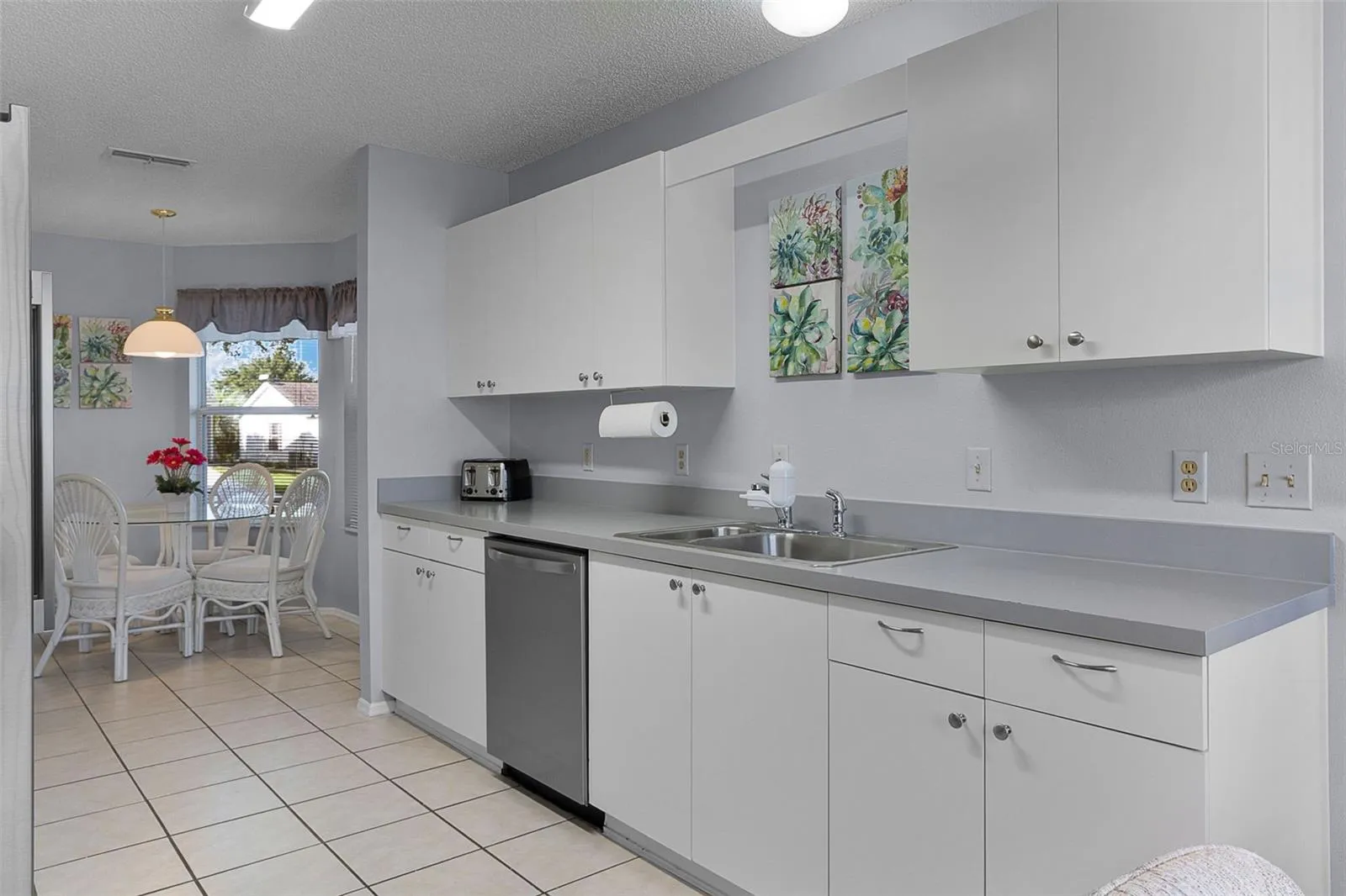 Lots Of Counter Space