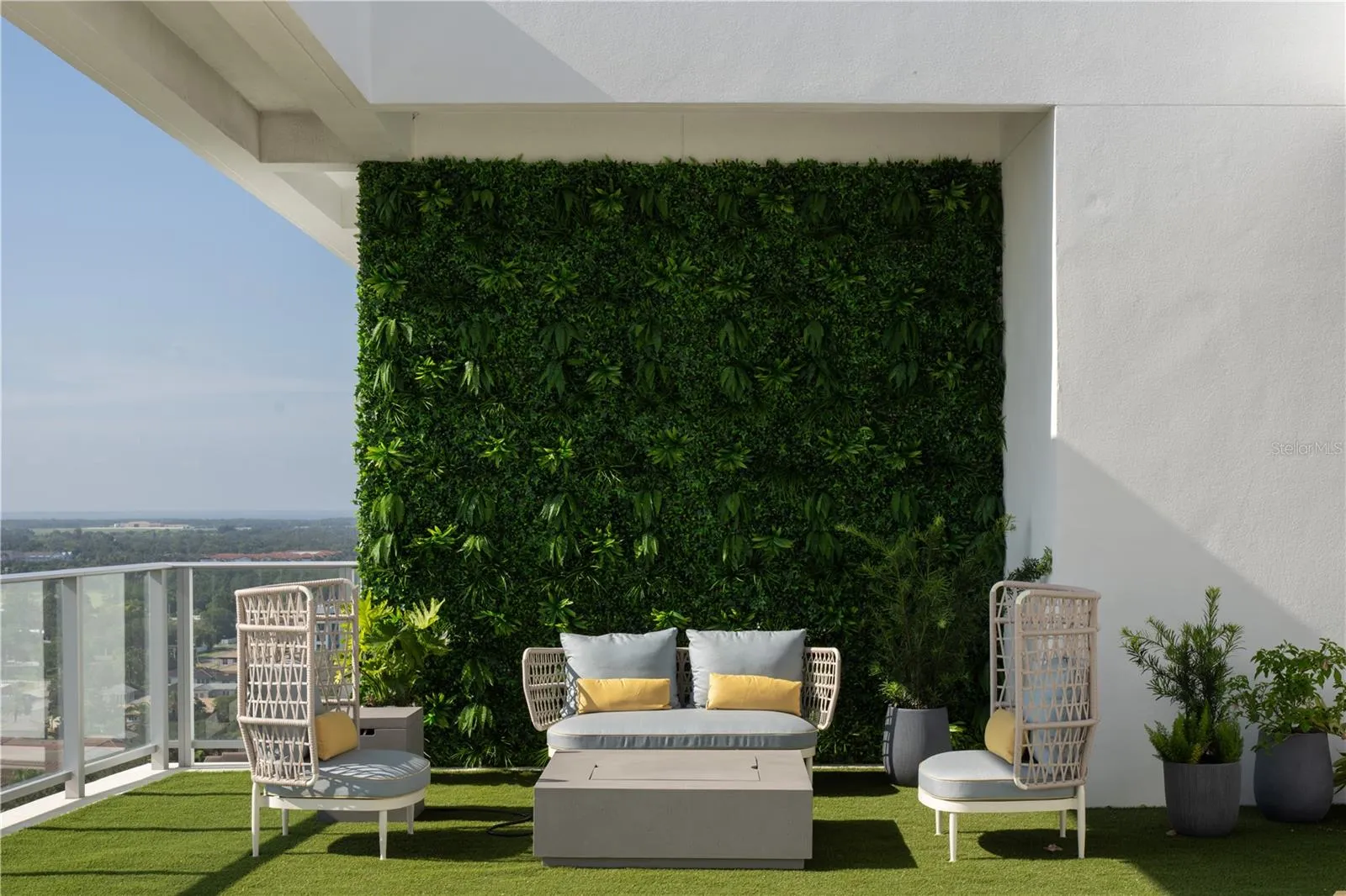 Rooftop Deck