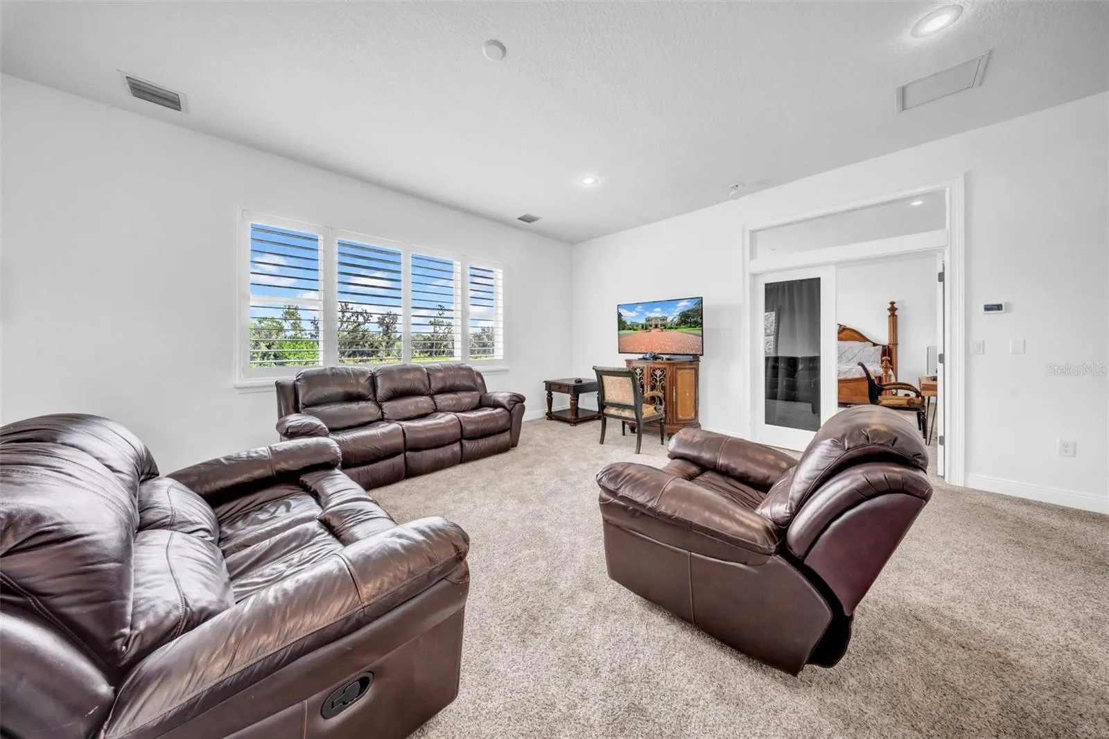 Upstairs Living Area
