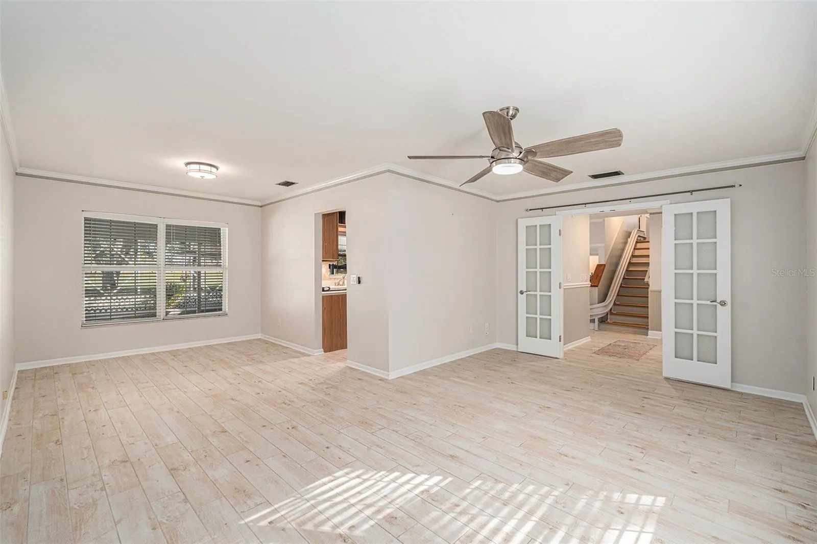 Living/dining room combo