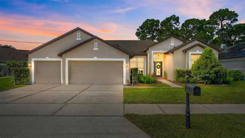 Welcome home to 233 Randon Terrace in sought after Lake Mary