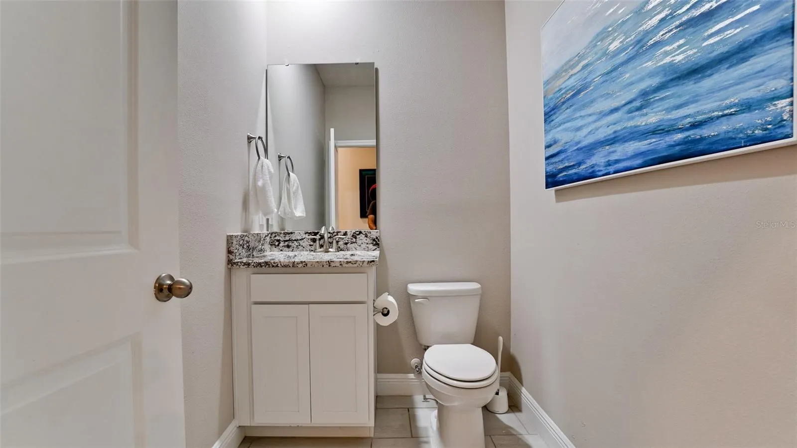 1/2 bath