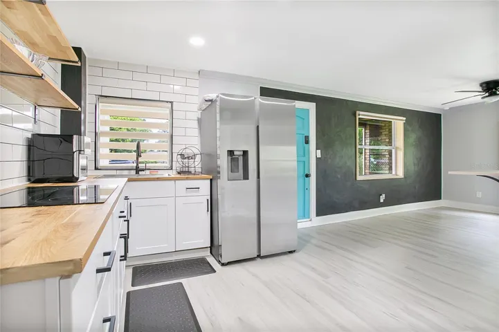 First Floor Unit, Kitchen