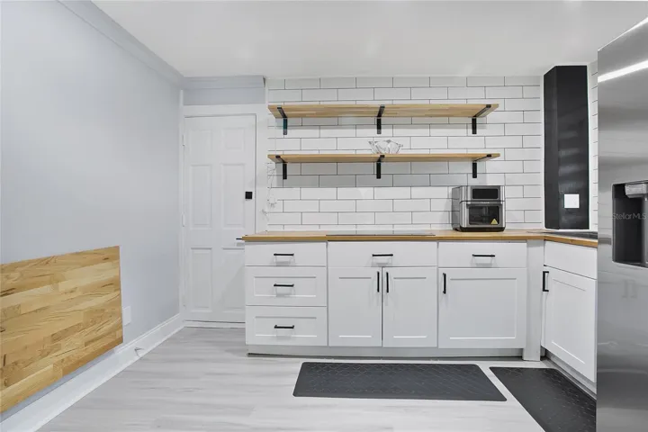 First Floor Unit, Kitchen