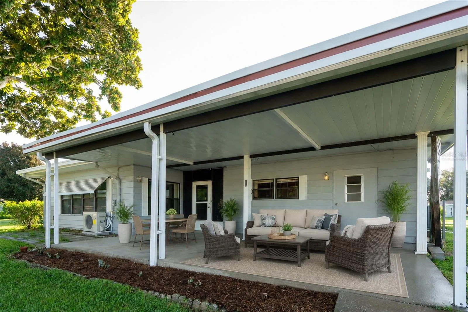 Backporch virtually staged